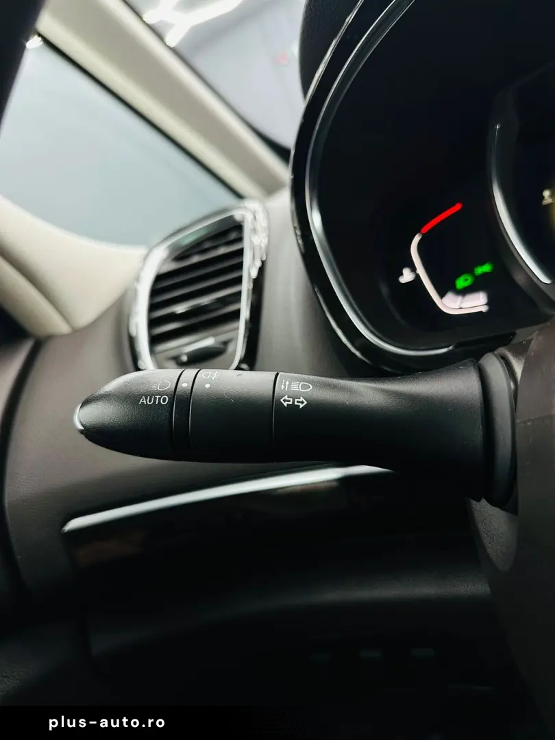 RENAULT ESPACE 2015 1.6D E6 7 Locuri Garantie 12 Luni Rate A