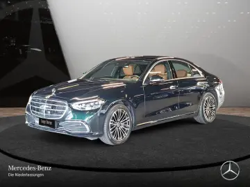 MERCEDES-BENZ S 450 e Pano Distr Burmester Memory Sitzklima