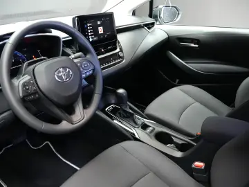 TOYOTA COROLLA ECO 1.8 HYBRID AT