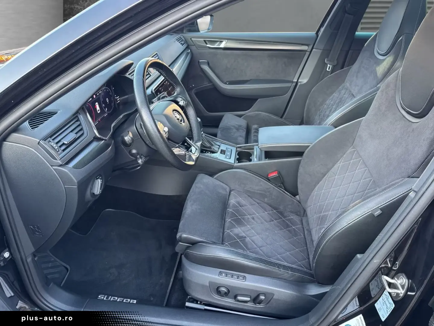 Skoda Superb Combi 2.0 TDI Sportline 4x4