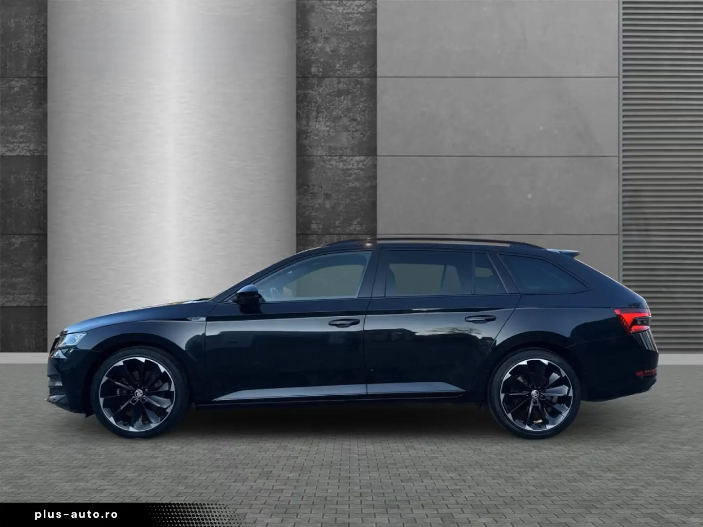 Skoda Superb Combi 2.0 TDI Sportline 4x4