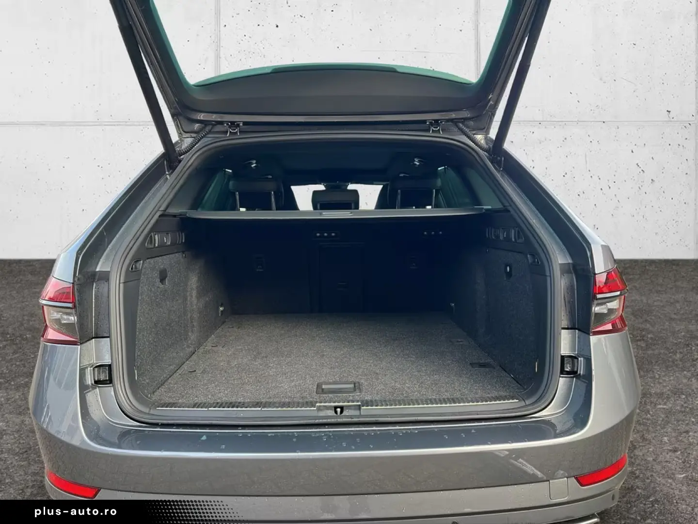 Skoda Superb Combi SportLine 4x4 2.0 TSI