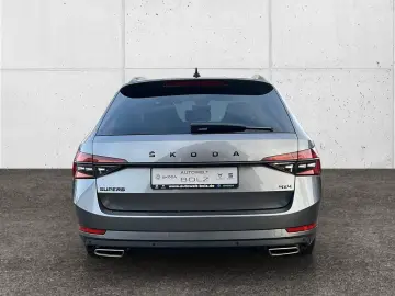 Skoda Superb Combi SportLine 4x4 2.0 TSI