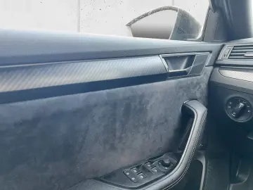 Skoda Superb Combi SportLine 4x4 2.0 TSI