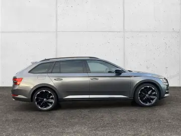 Skoda Superb Combi SportLine 4x4 2.0 TSI