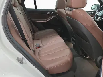 BMW X5 xDr30d MSPORT DAProf Laser Hud SoftClose DisplayKey