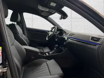 Skoda Superb Combi 2.0 TDI L&K