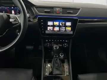 Skoda Superb Combi 2.0 TDI L&K