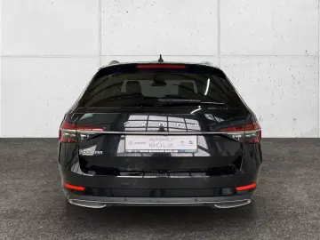 Skoda Superb Combi 2.0 TDI L&K