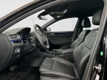 Skoda Superb Combi 2.0 TDI L&K