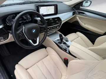 BMW 530e xDrive H&K