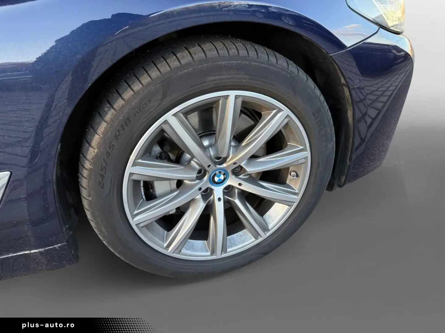 BMW 530e xDr. LuxuryL Ventilation 360 DAProf H&K