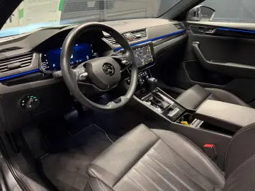 Skoda Superb Lim. L&K 4x4  19Zoll PANORAMA