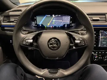 Skoda Superb Lim. L&K 4x4  19Zoll PANORAMA