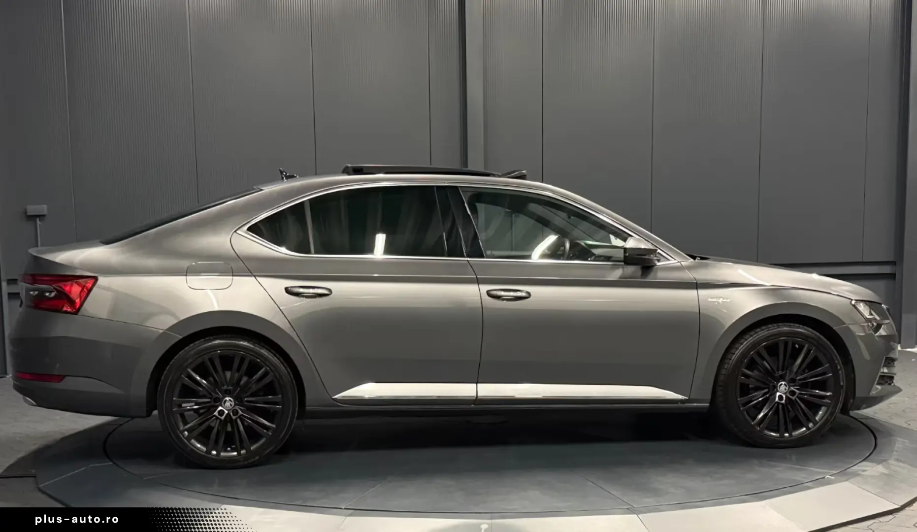 Skoda Superb Lim. L&K 4x4  19Zoll PANORAMA