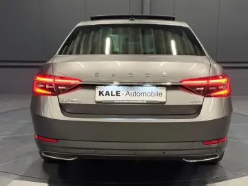 Skoda Superb Lim. L&K 4x4  19Zoll PANORAMA
