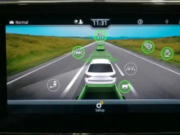 Skoda Superb Combi Scout 4x4 ACC PANO AHK 360  Matrix