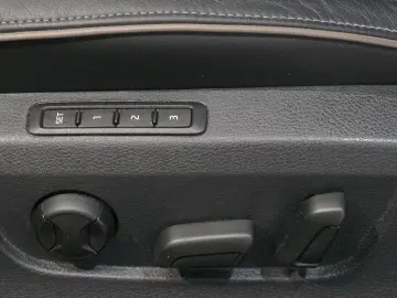 Skoda Superb Combi Scout 2.0 TDI 4x4 ACC AHK 360 MATRIX