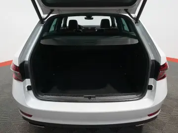 Skoda Superb Combi L&K 4x4 2.0 TSI ACC