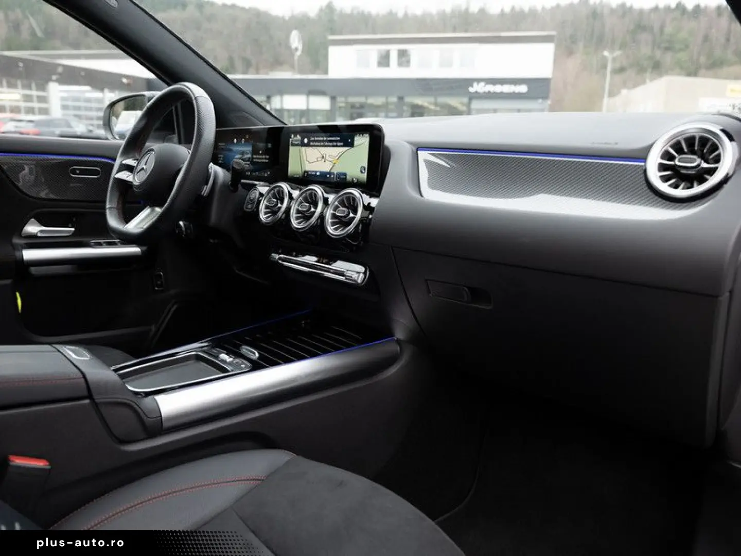 MERCEDES-BENZ GLA 250 4M AMG