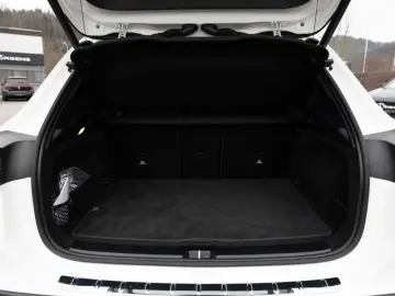 MERCEDES-BENZ GLA 250 4M AMG