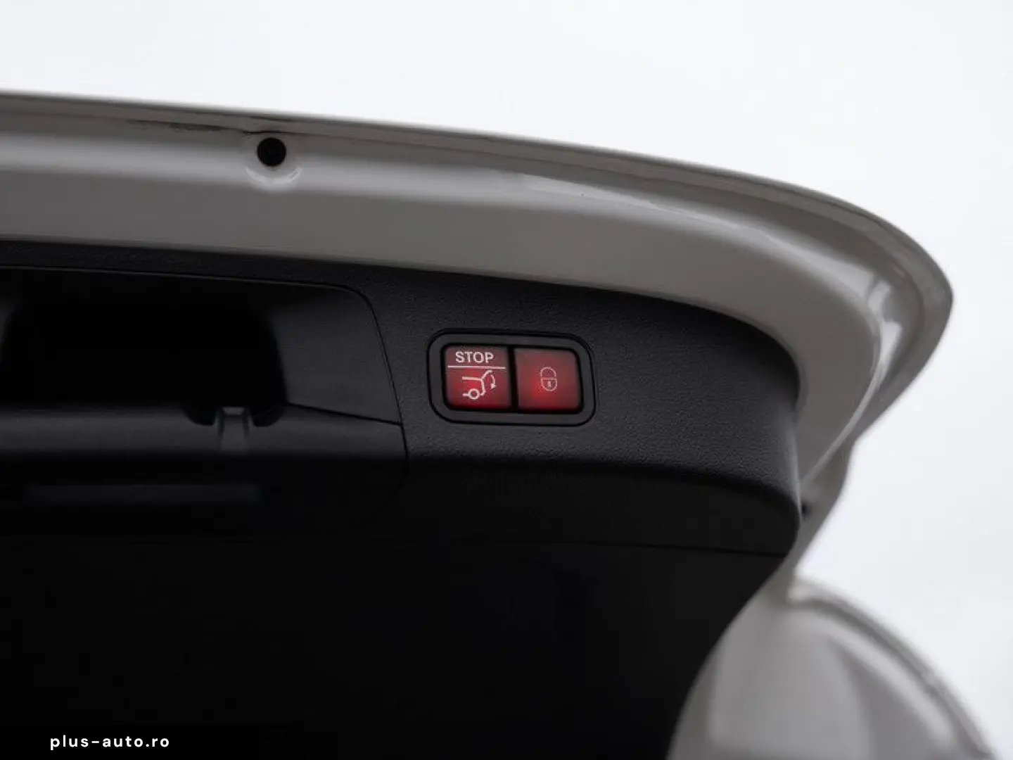 MERCEDES-BENZ GLA 250 4M AMG