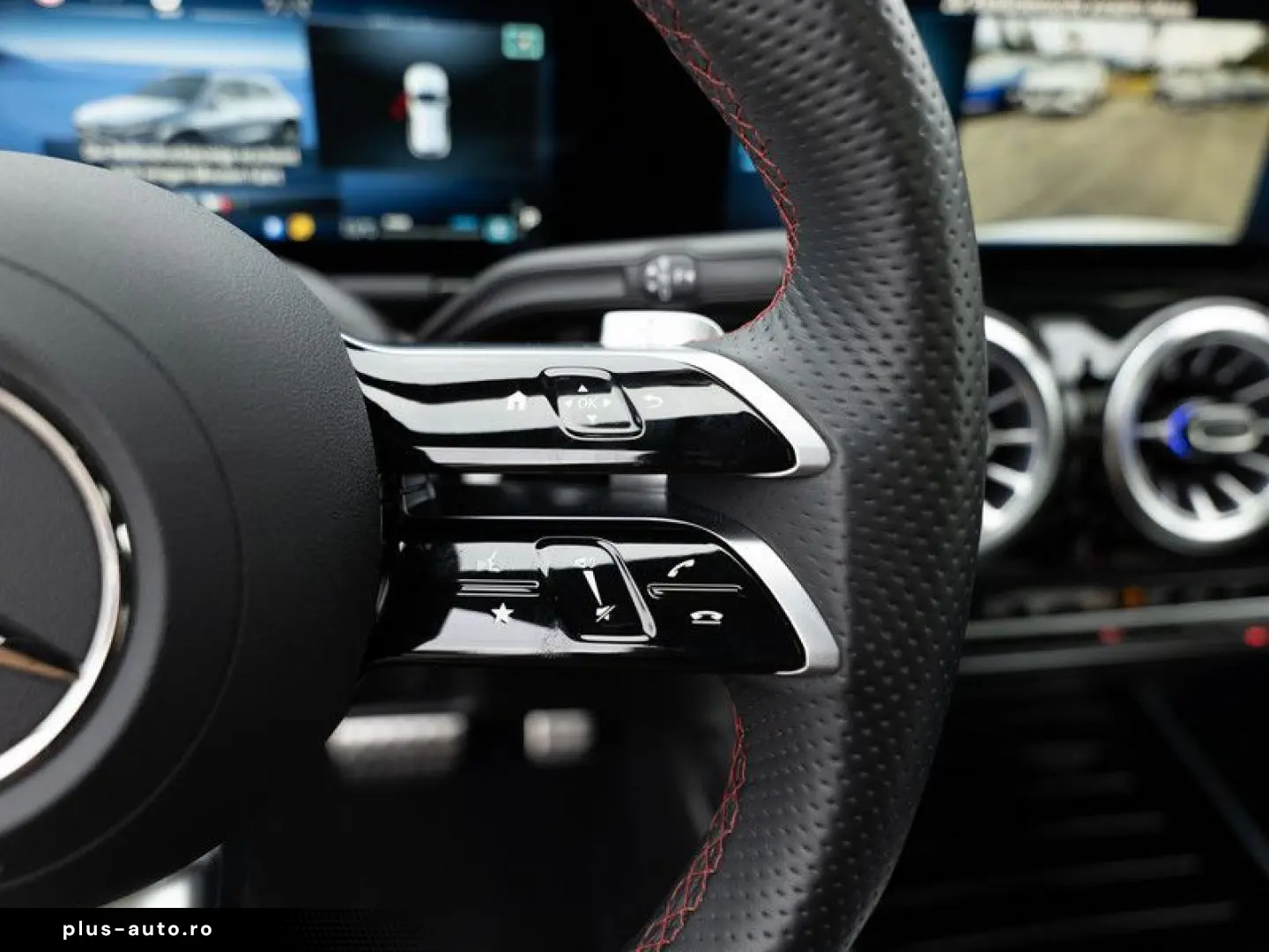 MERCEDES-BENZ GLA 250 4M AMG