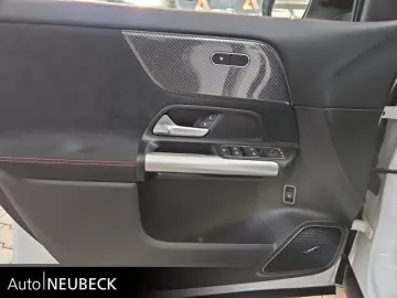 MERCEDES-BENZ GLA 250 4M AMG Line