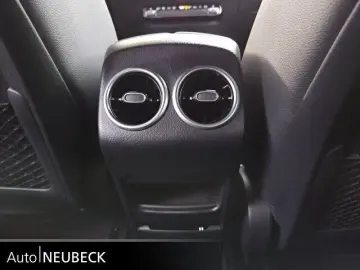 MERCEDES-BENZ GLA 250 4M AMG Line