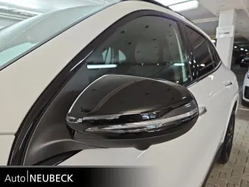 MERCEDES-BENZ GLA 250 4M AMG Line