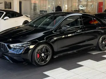 MERCEDES-BENZ CLA 35 AMG
