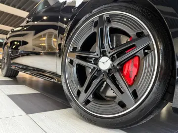 MERCEDES-BENZ CLA 35 AMG