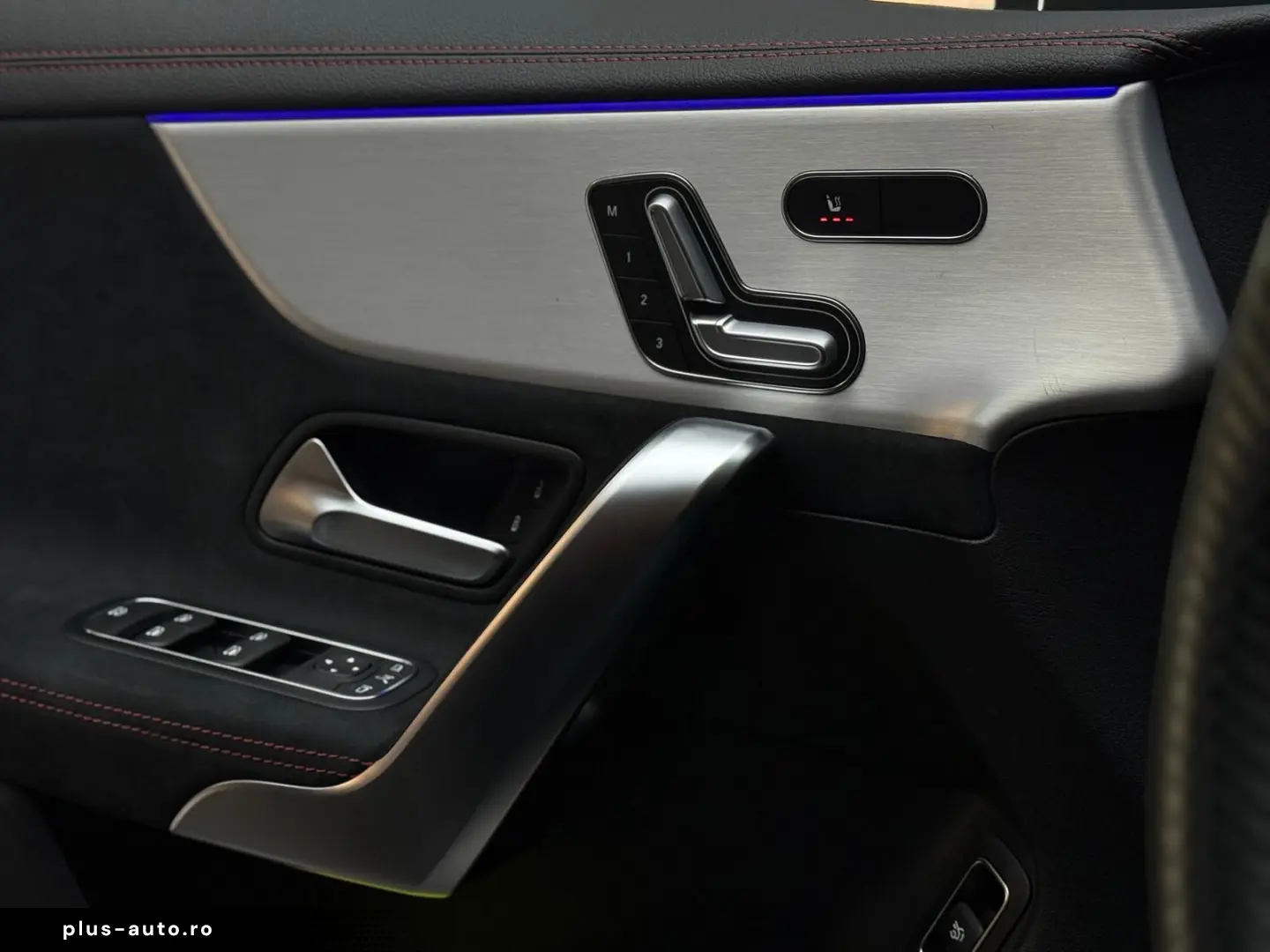 MERCEDES-BENZ CLA 35 AMG