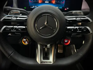 MERCEDES-BENZ CLA 35 AMG