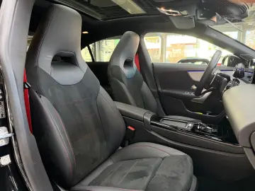 MERCEDES-BENZ CLA 35 AMG