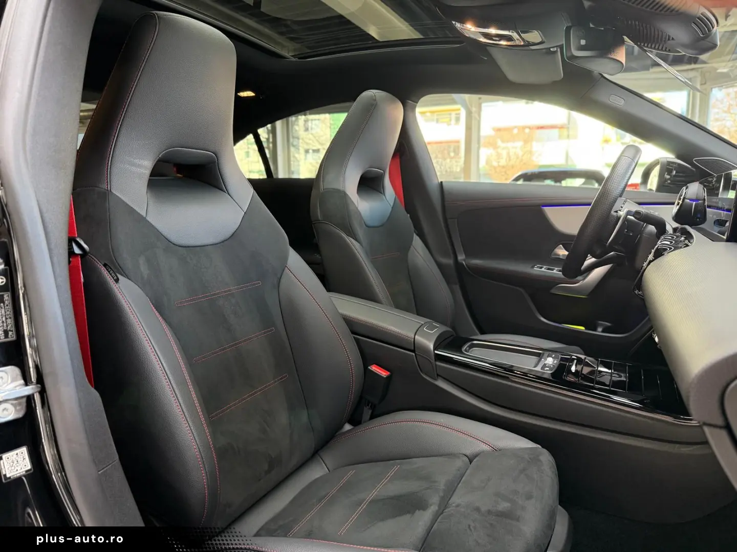 MERCEDES-BENZ CLA 35 AMG