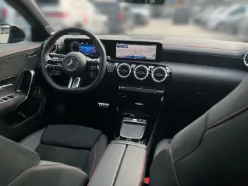 MERCEDES-BENZ CLA 220 4M Coupe