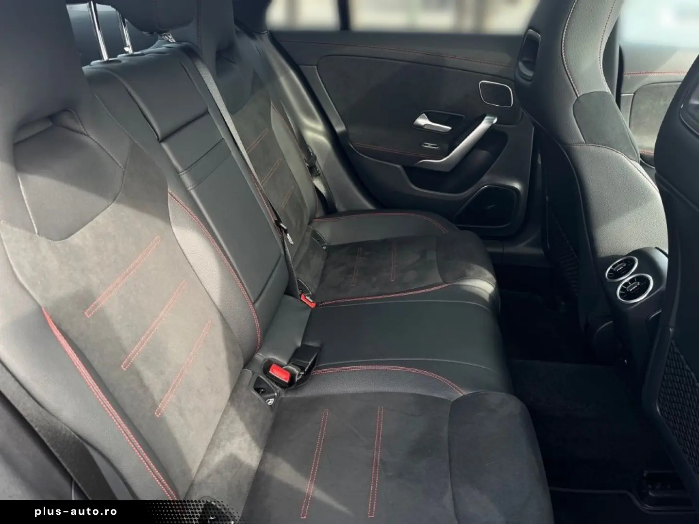 MERCEDES-BENZ CLA 220 4M Coupe