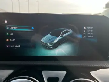 MERCEDES-BENZ CLA 220 4M Coupe