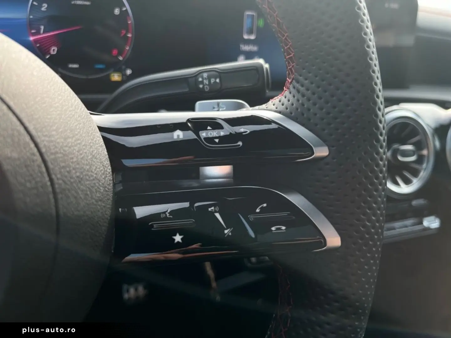 MERCEDES-BENZ CLA 220 4M Coupe