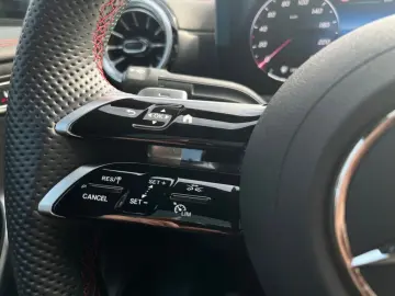 MERCEDES-BENZ CLA 220 4M Coupe