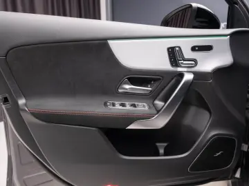 Mercedes Benz A 35 AMG 4 Matic