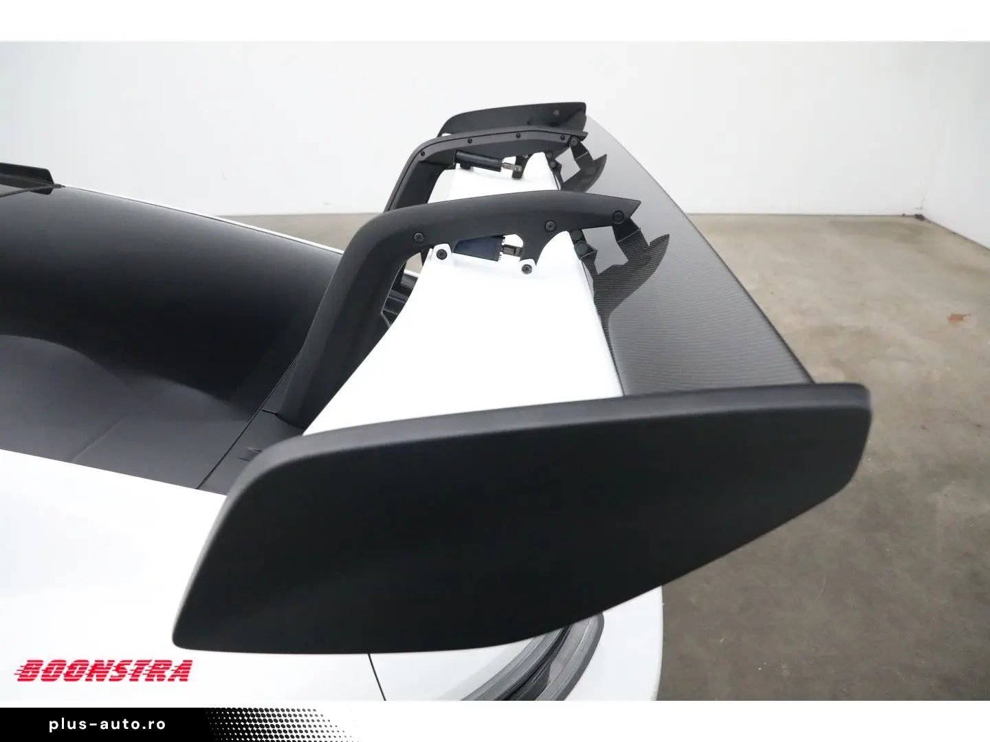 PORSCHE 992 992 4.0 GT3 RS Weissach Sport Chrono Lift Bo