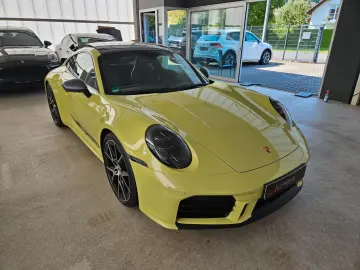 PORSCHE 992 Carrera T  SportDesign 360  HAL Klappe BOSE