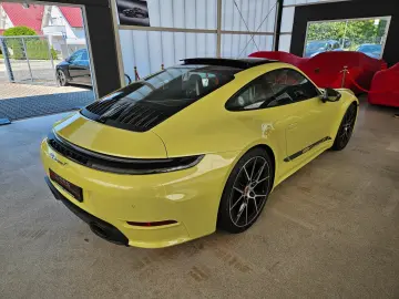 PORSCHE 992 Carrera T  SportDesign 360  HAL Klappe BOSE