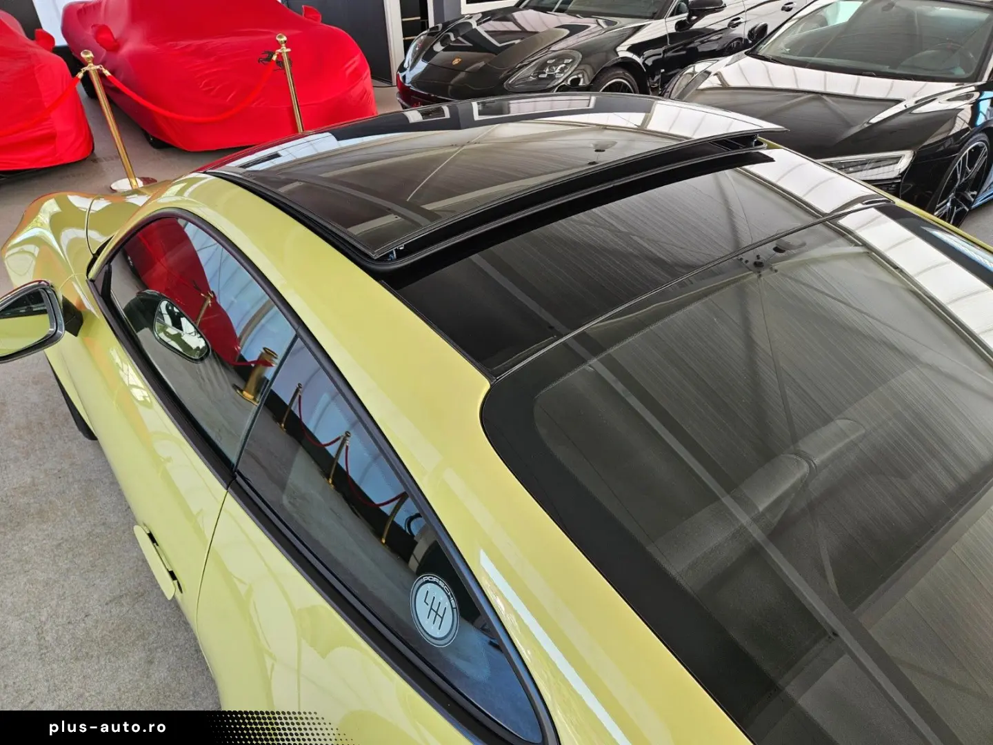 PORSCHE 992 Carrera T  SportDesign 360  HAL Klappe BOSE