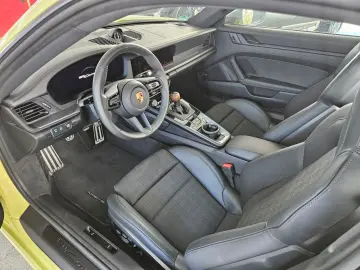 PORSCHE 992 Carrera T  SportDesign 360  HAL Klappe BOSE