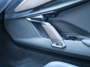 LAMBORGHINI Revuelto Marrone Apus  Full PPF