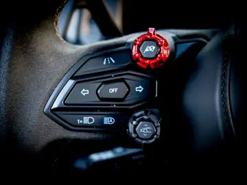 LAMBORGHINI Revuelto Marrone Apus  Full PPF