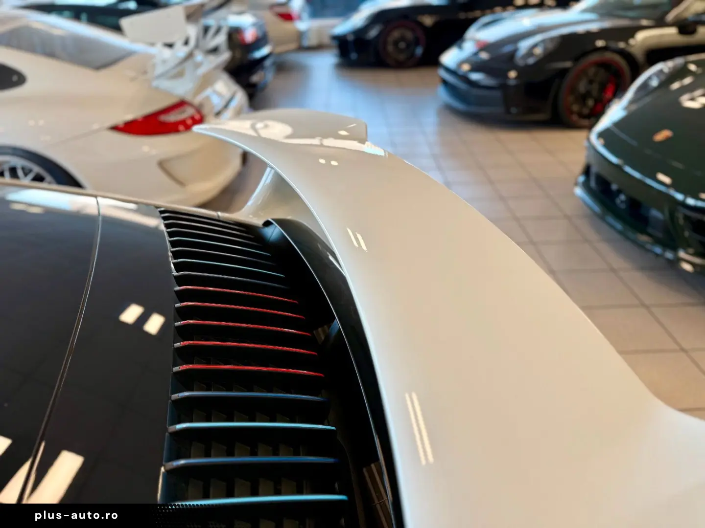 PORSCHE 911 992 Carrera AERO-Kit  MARTINI  SAA  MY25